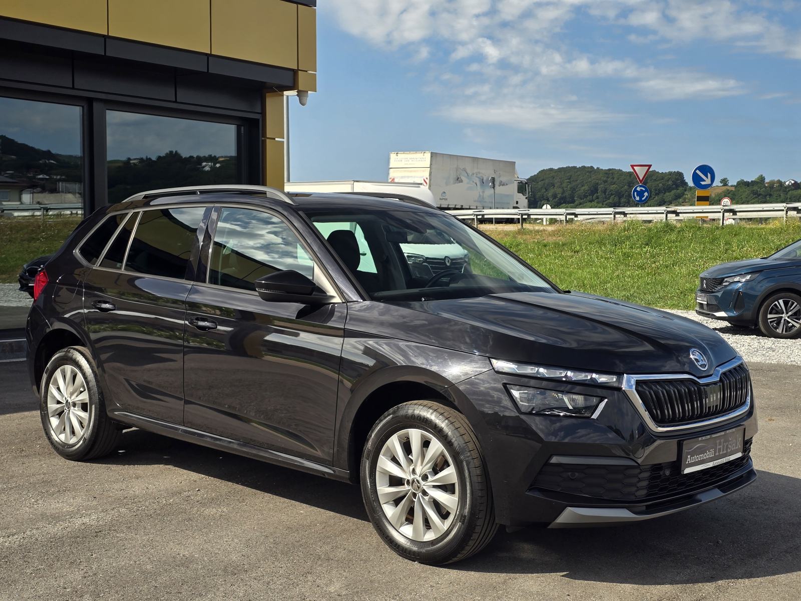 Škoda Kamiq 1,5 TSI ACT Ambition⭐GRIJANJE SJEDALA, GRIJ. VJETR. STAK.⭐, pogled izvana - slika 3