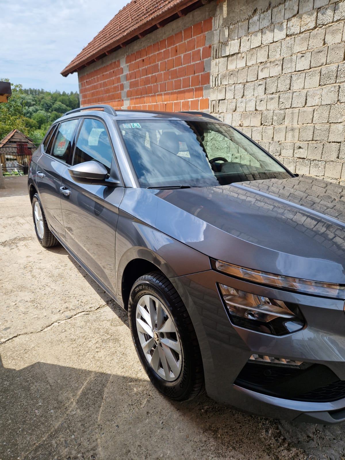 ŠKODA KAMIQ FL Selection 1,5 TSI ACT DSG, fotografija 3