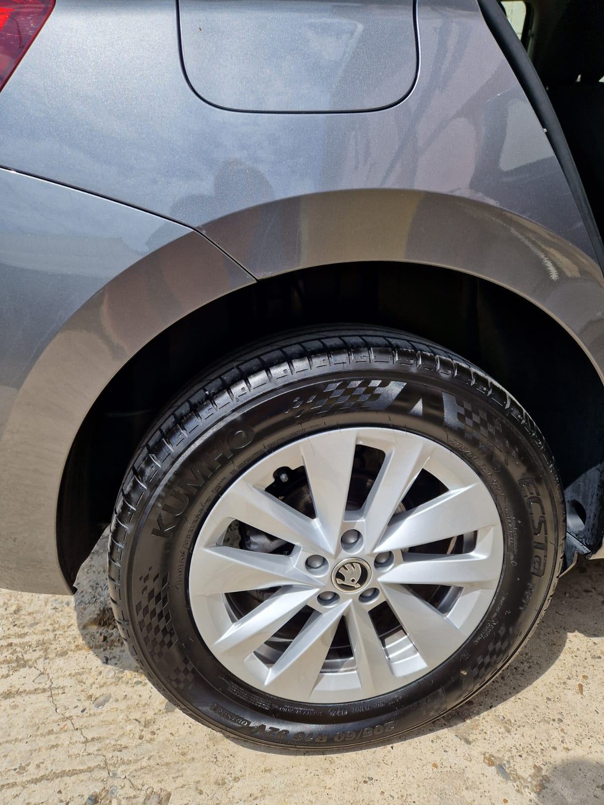 ŠKODA KAMIQ FL Selection 1,5 TSI ACT DSG, fotografija 5