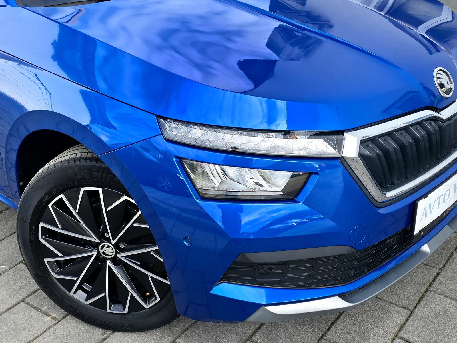 Škoda Kamiq 1,5TSI DSG Ambition LED-ACC-LANE-VIRTUAL-PDC-360-17C-TOP-, fotografija 20