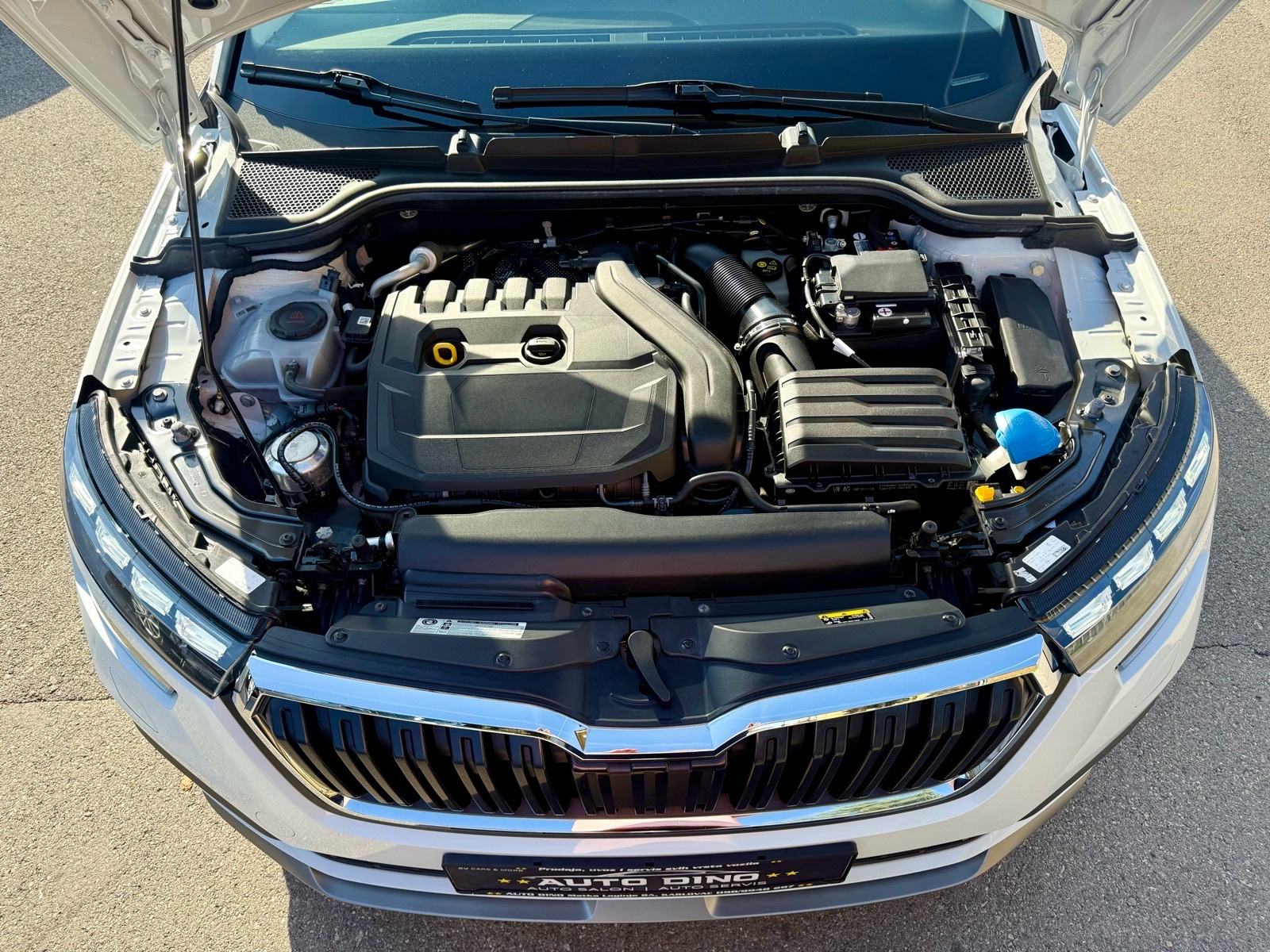⭐️ŠKODA KAMIQ 1.5TSI STYLE LED,ALU 18",NAVI,VIRTUAL⭐️GARANCIJA⭐️, fotografija 15