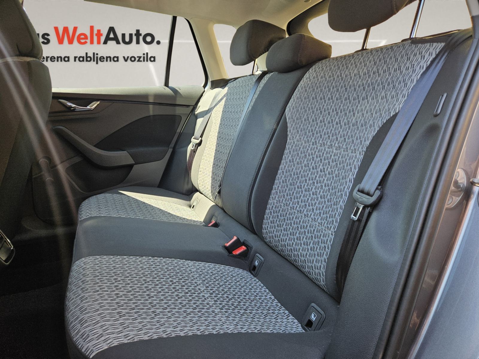 Škoda KAMIQ Active 1.0 TSI AKCIJA !!!, fotografija 12