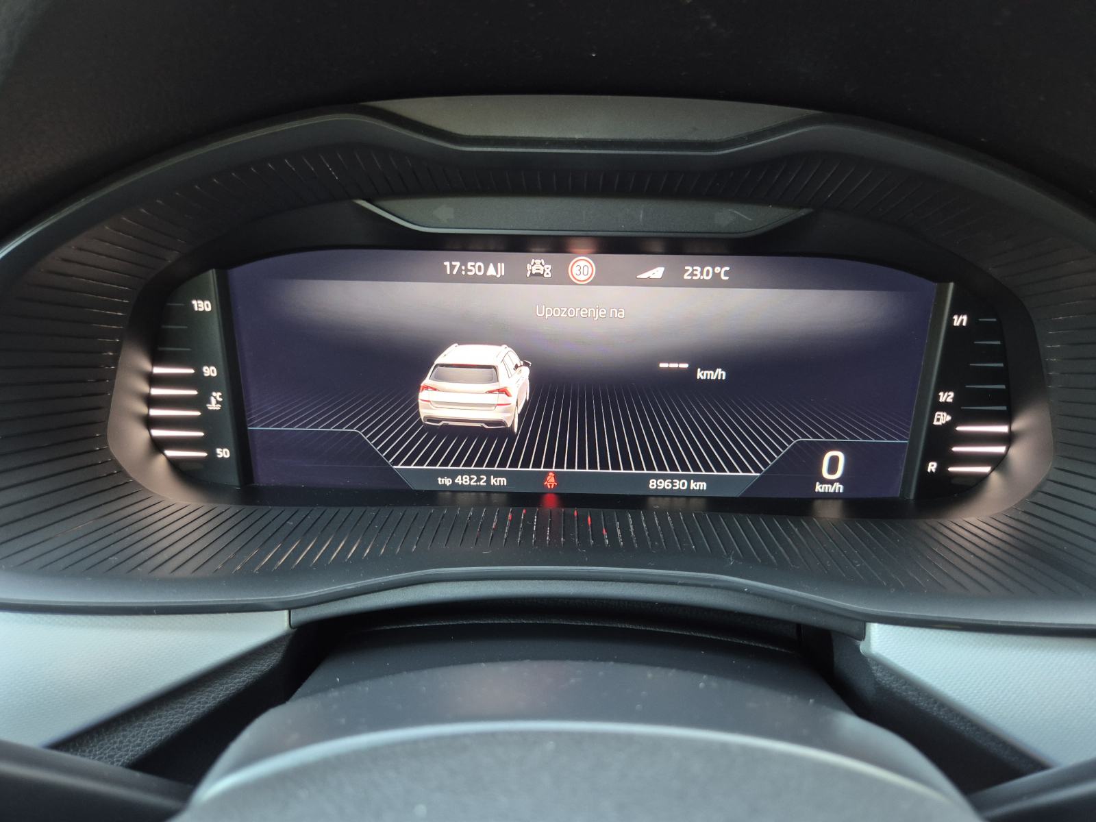 Škoda Kamiq Ambition 1,0 TSI - virtual cockpit, fotografija 14