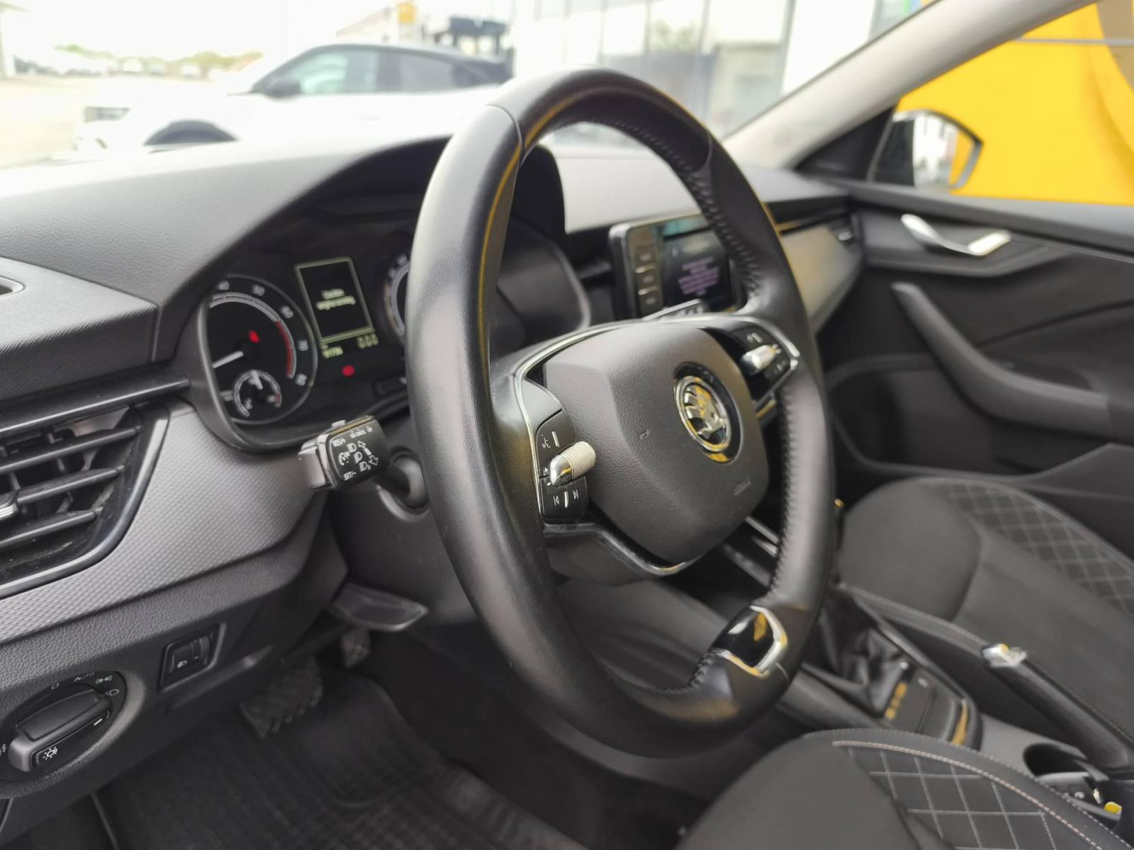Škoda Kamiq Ambition 1.0 Turbo DSG 81kw - 1 godina garancije!, fotografija 16