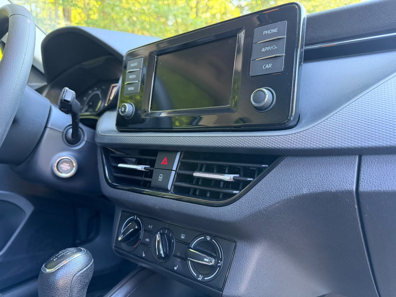 ŠKODA KAMIQ, TOP STANJE, SERVISNA, fotografija 14