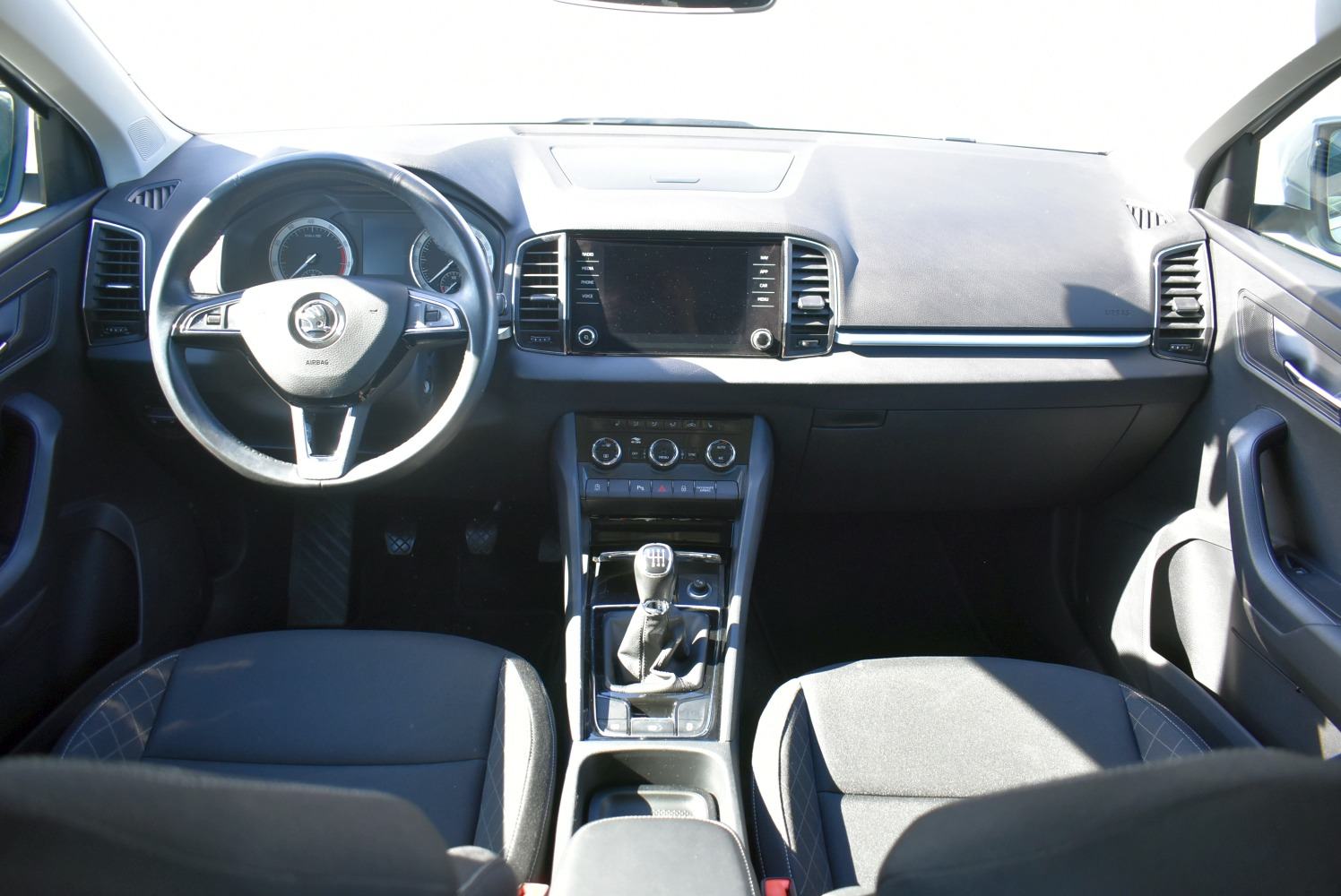Škoda Karoq 1.0 TSI * JAMSTVO, ODLIČNA OPREMA, TEHNIČKI U CIJENI*, fotografija 8