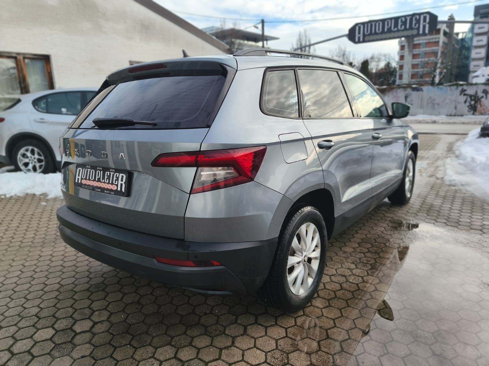 Škoda Karoq 1,5 TSI AMBITION, fotografija 7