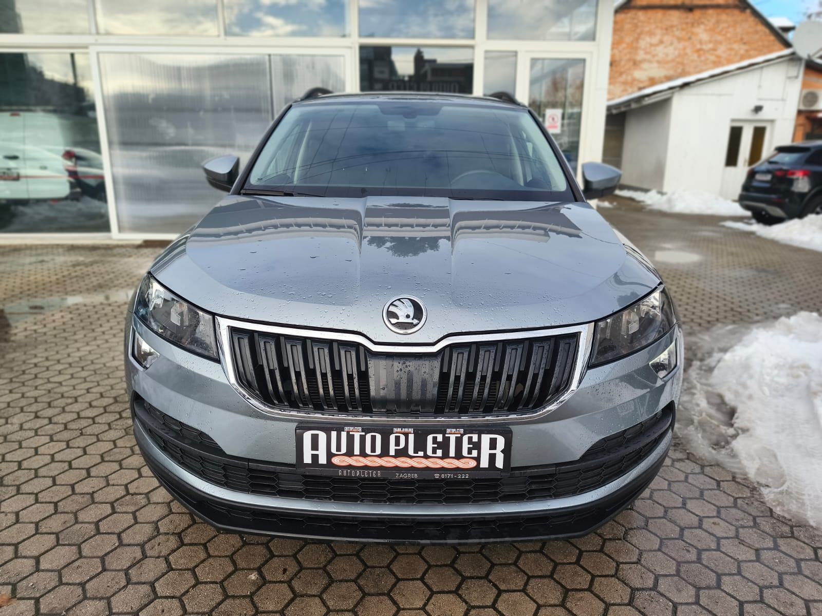 Škoda Karoq 1,5 TSI AMBITION, fotografija 10