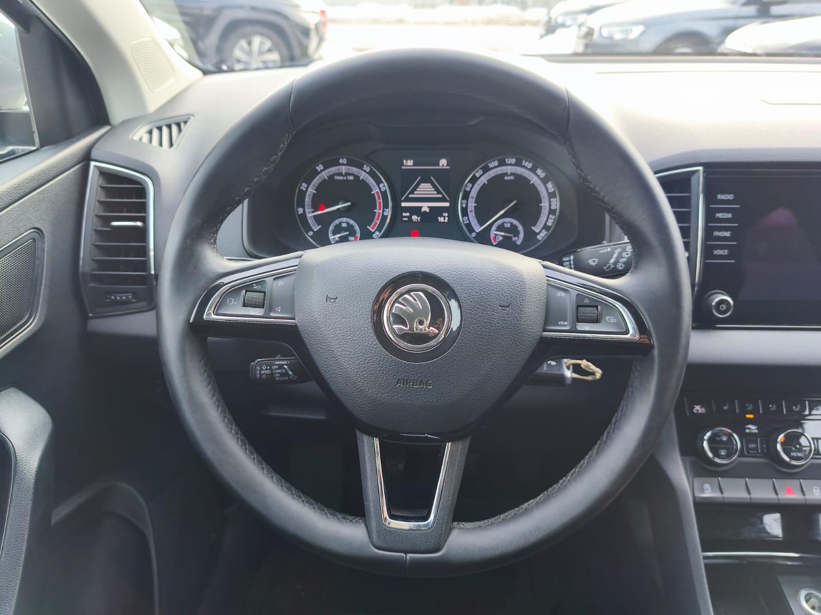 Škoda Karoq 1,5 TSI AMBITION, fotografija 14