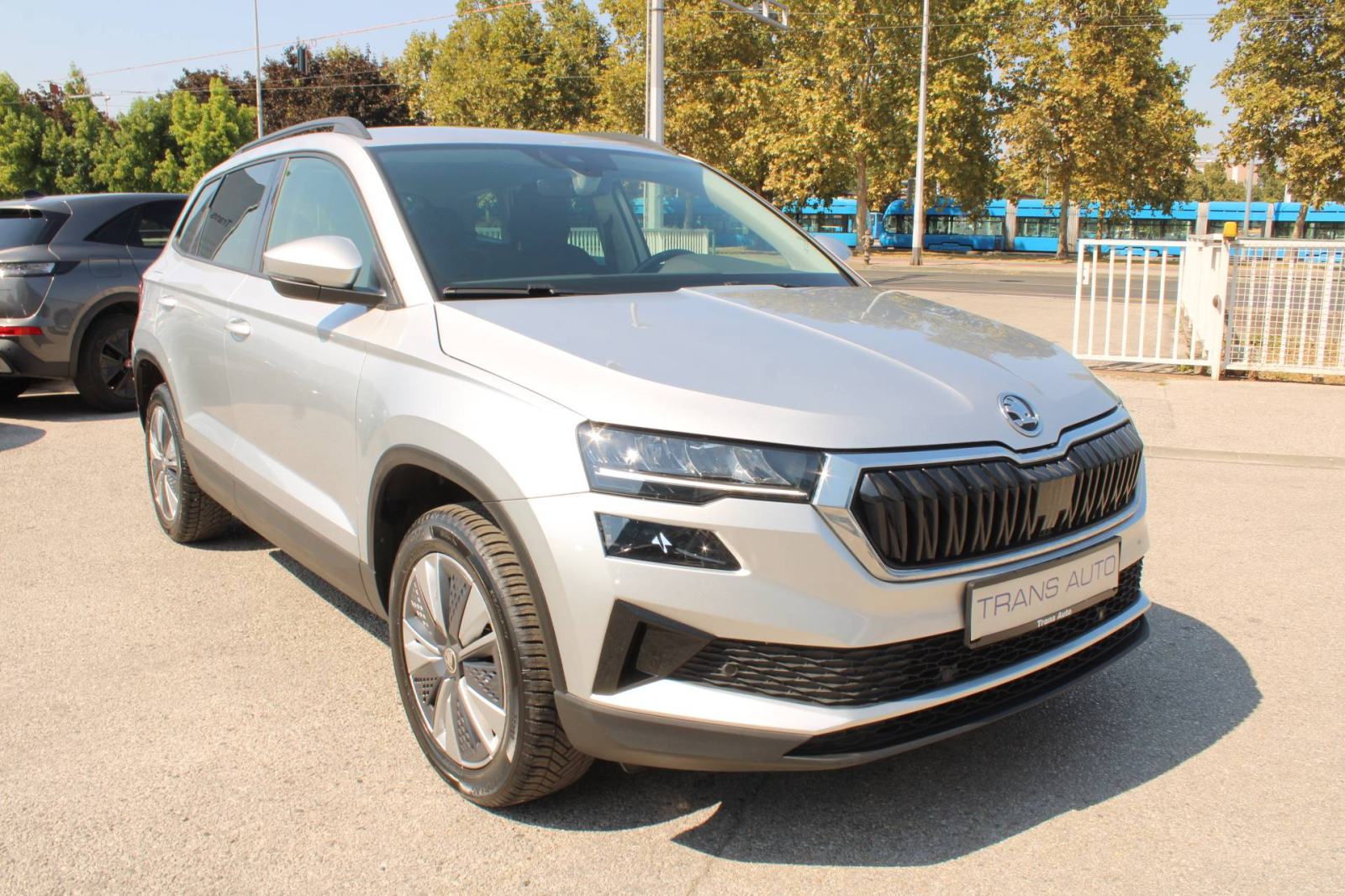 Škoda Karoq 1.5 TSi DSG *LED, NAVIGACIJA, KAMERA*, fotografija 3
