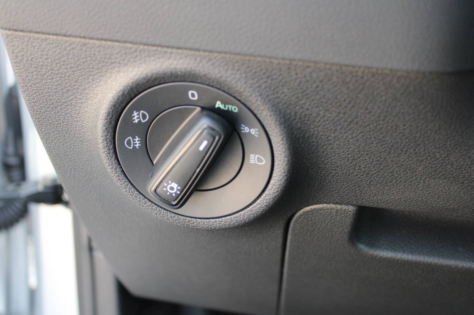 Škoda Karoq 1.5 TSi DSG *LED, NAVIGACIJA, KAMERA*, fotografija 16