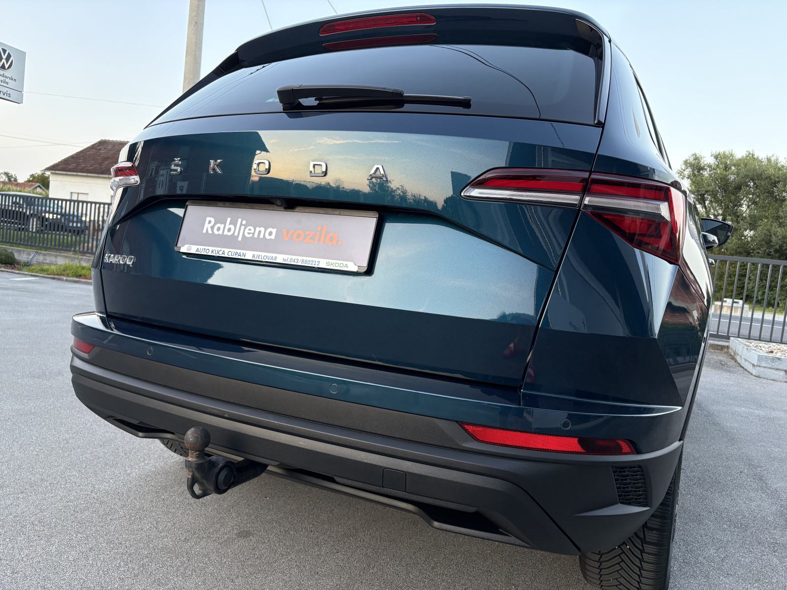 Škoda Karoq 1,5 TSI DSG NAV,LED,KEYLESS,LANE,ACC,SERVIS, fotografija 7