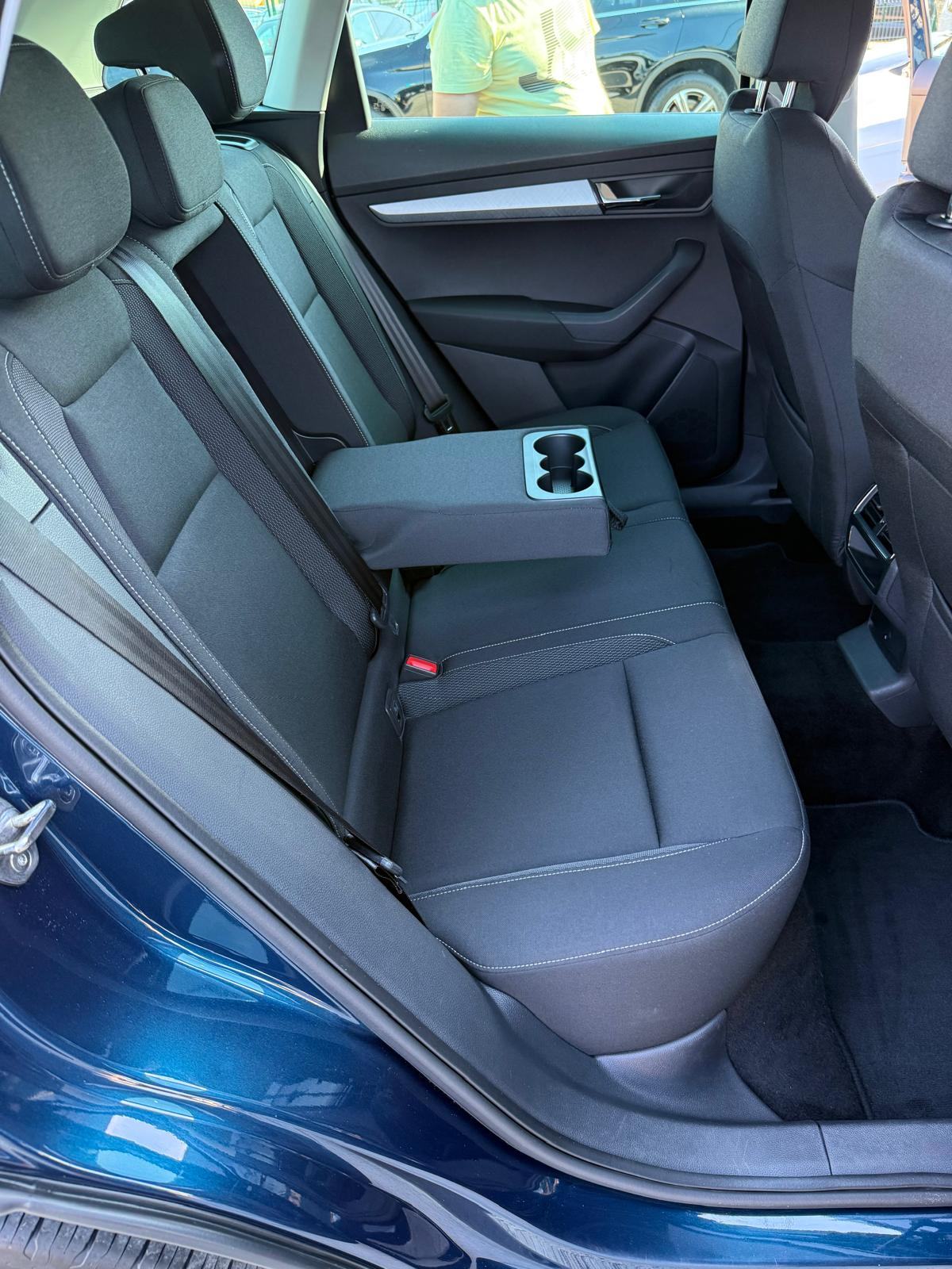 Škoda Karoq 1.5 TSI DSG °NAVI°KAMERA°JAMSTVO 12MJ°LEASING BEZ UČEŠĆA, fotografija 15