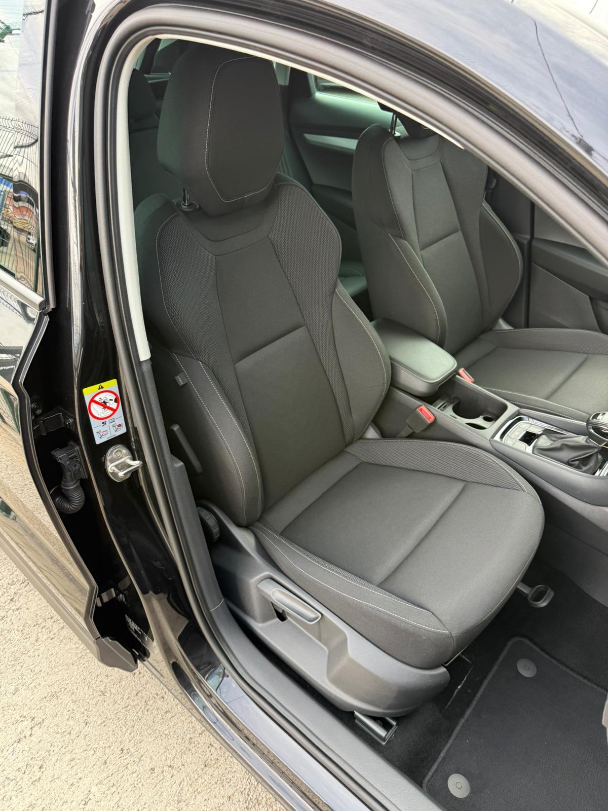 Škoda Karoq 1,5 TSI DSG °VIRTUAL°NAVI°LED°JAMSTVO°LEASING BEZ UČEŠĆA°, fotografija 14