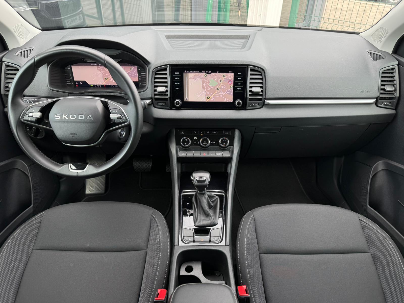 Škoda Karoq 1,5 TSI DSG °VIRTUAL°NAVI°LED°JAMSTVO°LEASING BEZ UČEŠĆA°, fotografija 9