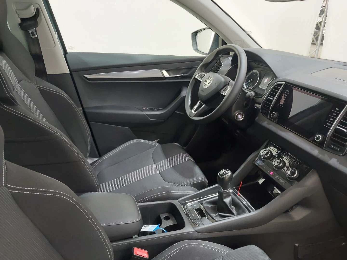 Škoda Karoq 1,5 TSI LED,NAV,KAMERA,ACC,GRIJ.SJED. I VOLANA,7.097,67€*3, fotografija 7