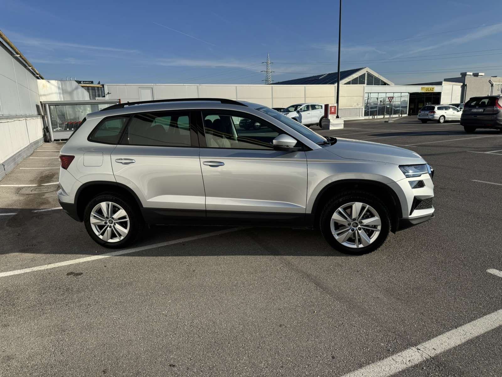Škoda Karoq 1.5 TSI Selection,150 ks!, fotografija 7