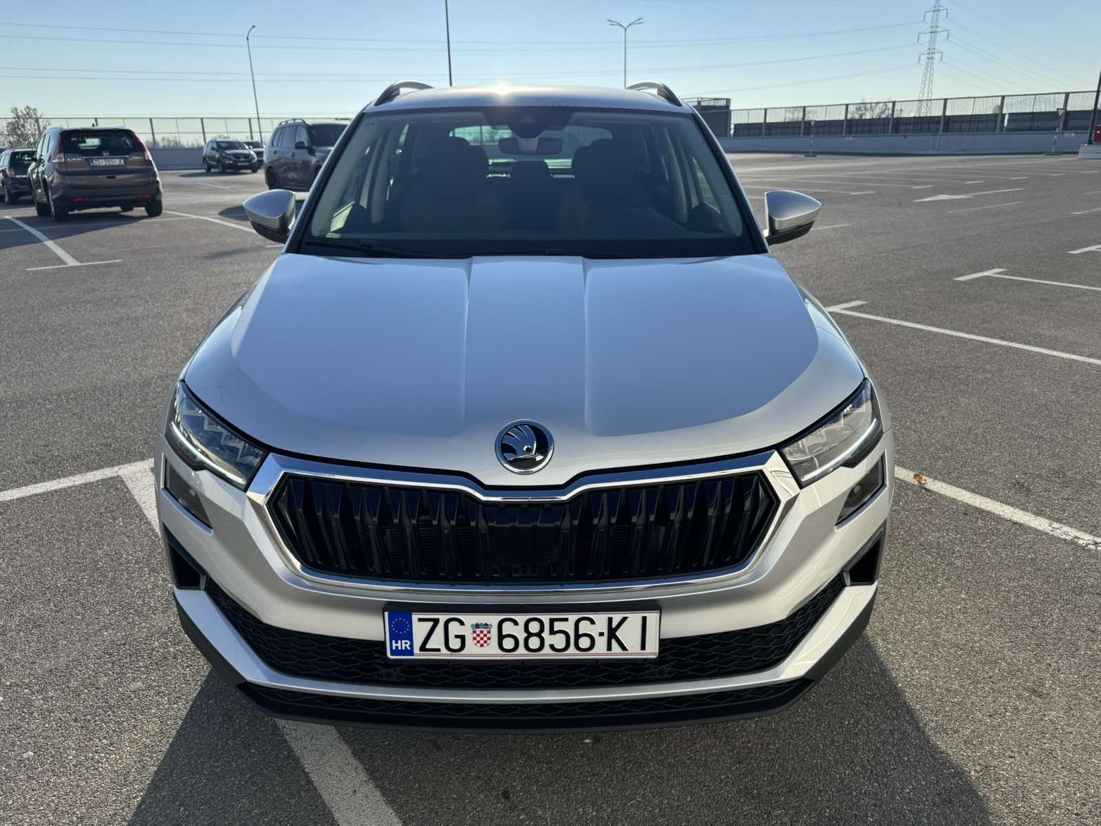 Škoda Karoq 1.5 TSI Selection,150 ks!, fotografija 2