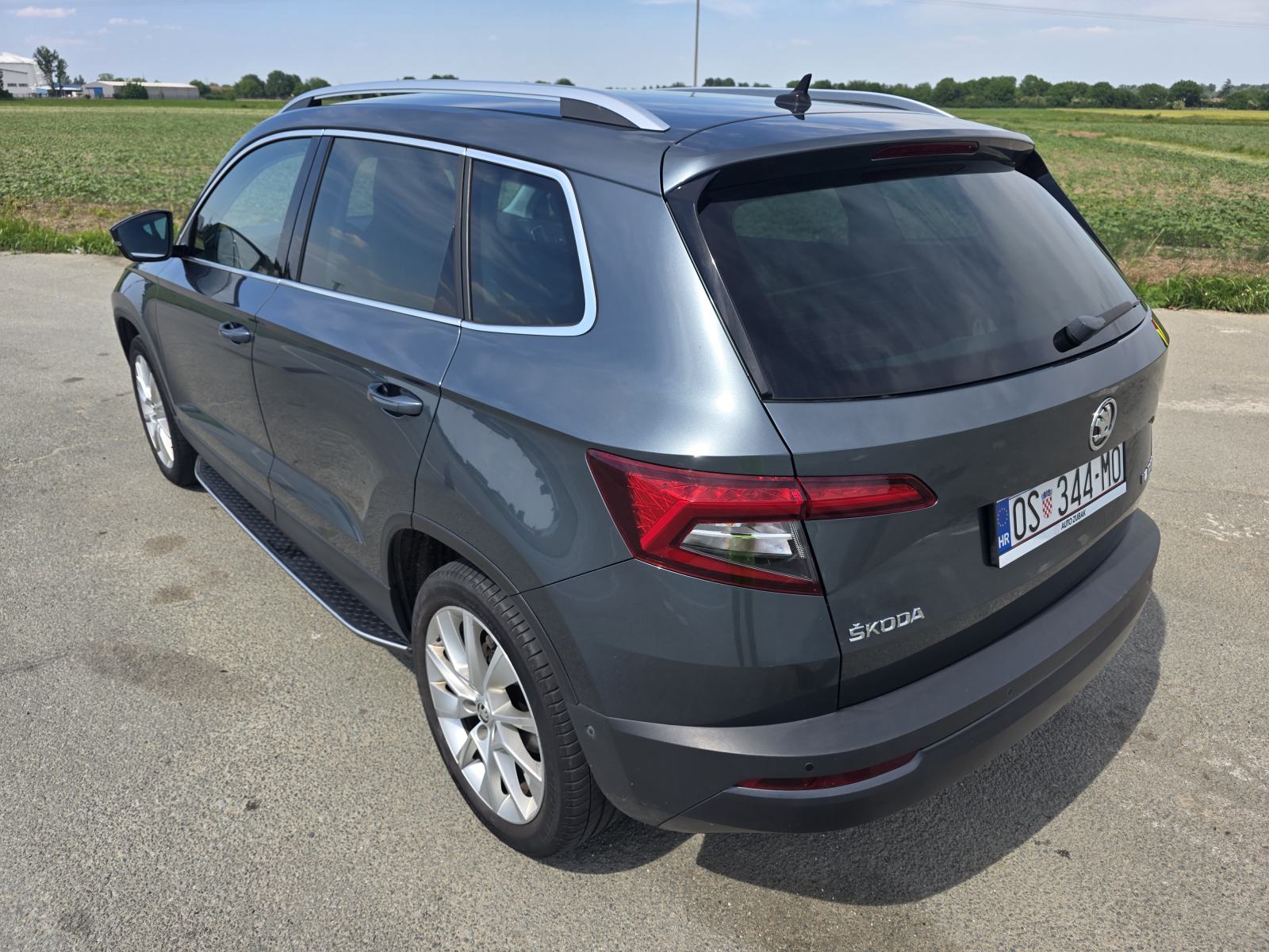 Škoda Karoq 1,5 TSI DSG, 12.2018. prvi vlasnik, puno opreme, servisna, pogled izvana - slika 5