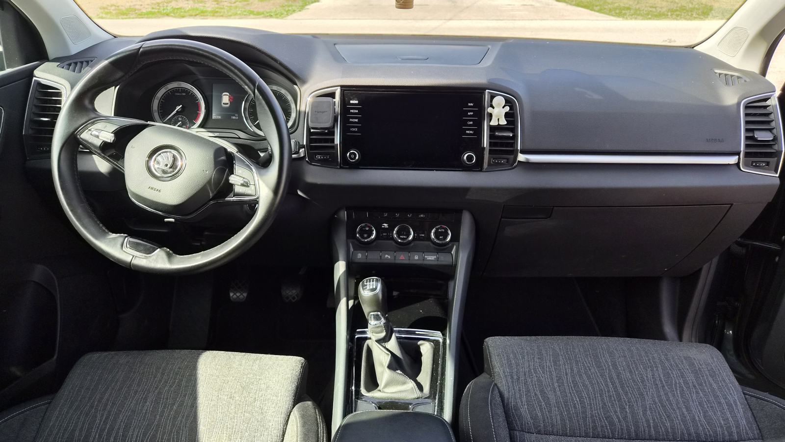 Škoda Karoq 1,5 TSI, fotografija 5