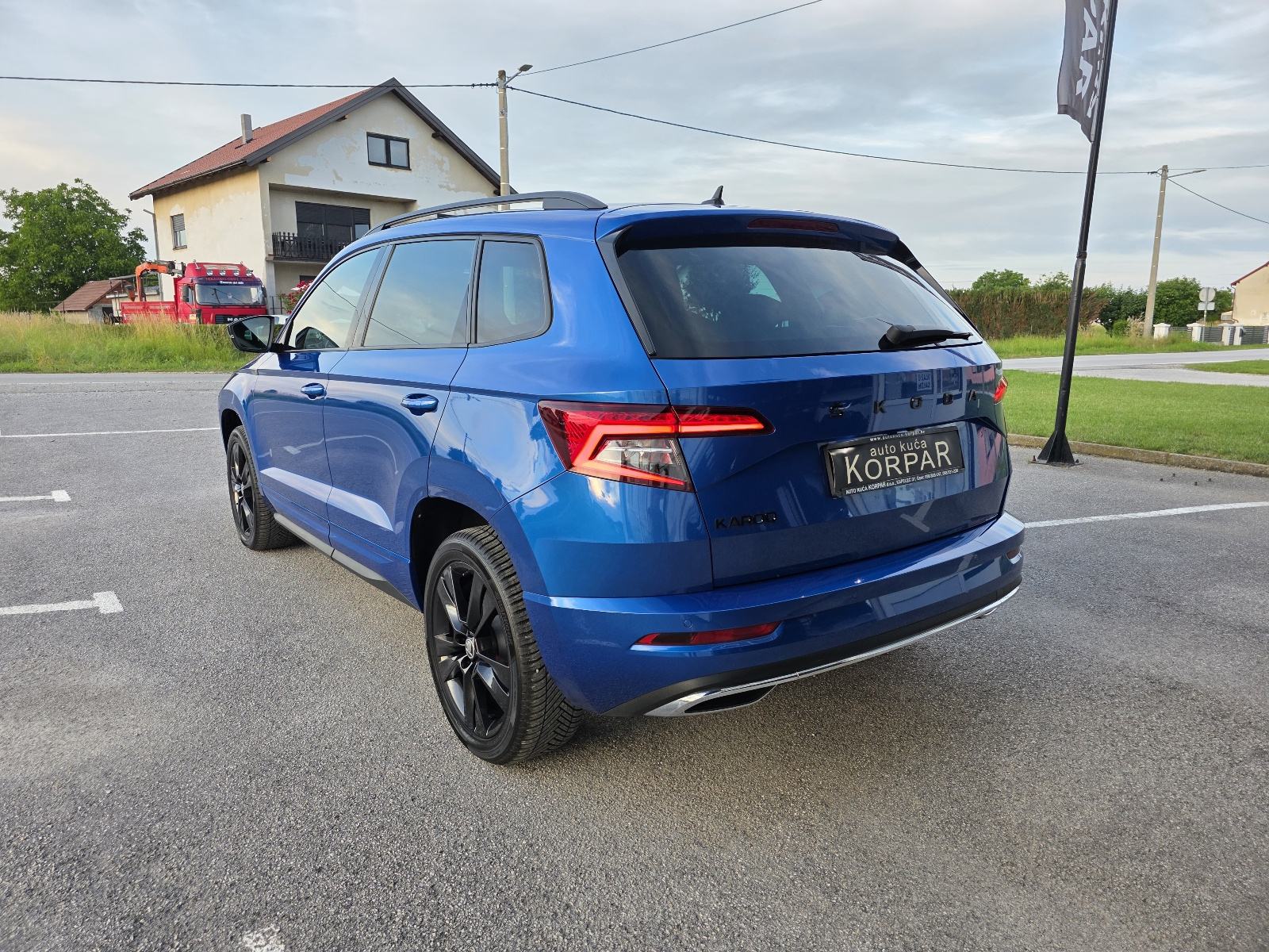 Škoda Karoq 1,5 TSI SPORTLINE, 110kw, 138.000km, LED, SPORT SJEDALA, fotografija 7