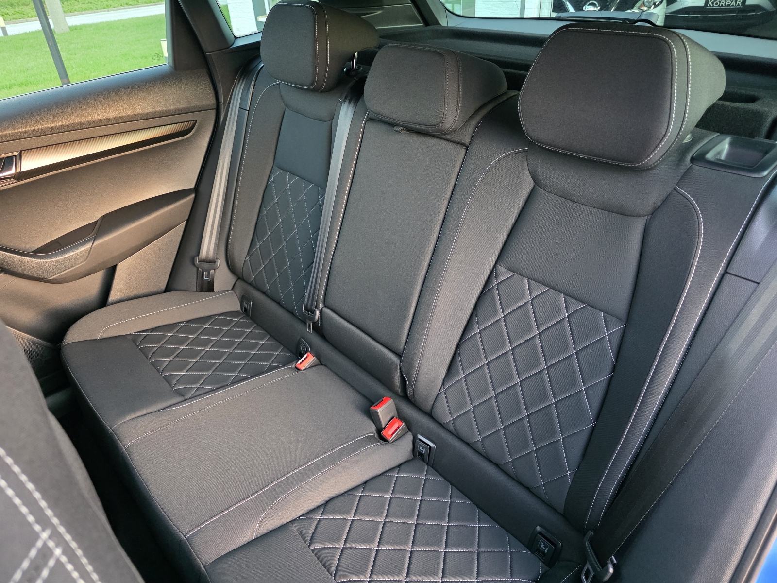 Škoda Karoq 1,5 TSI SPORTLINE, 110kw, 138.000km, LED, SPORT SJEDALA, fotografija 13