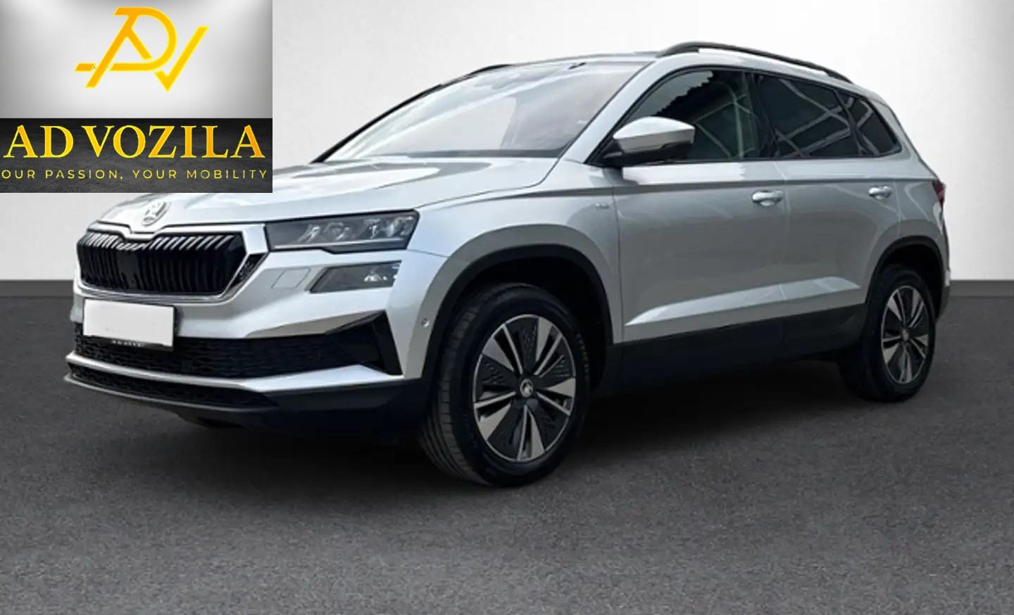 Škoda Karoq 1,5TSI Aut.Tour GmbH Kamera;Virtual Cocpit,LED€26.700, fotografija 2