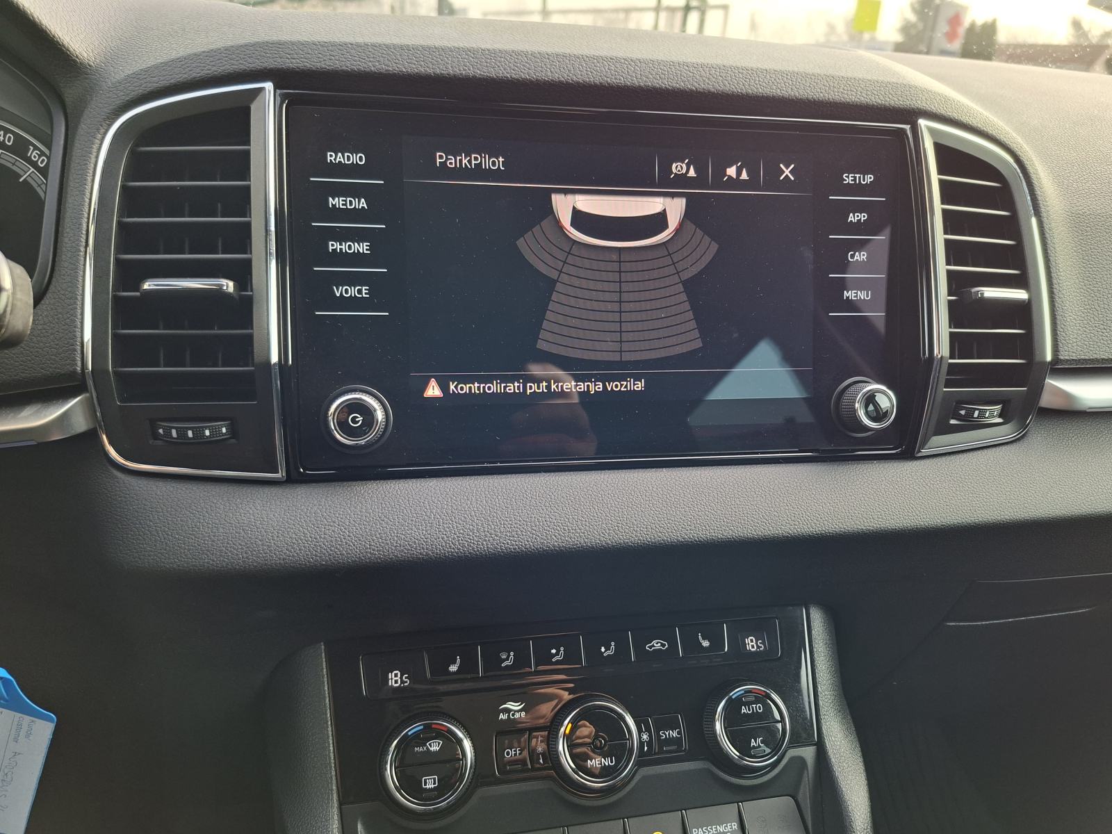 Škoda Karoq 1,6 AMBITION, fotografija 14