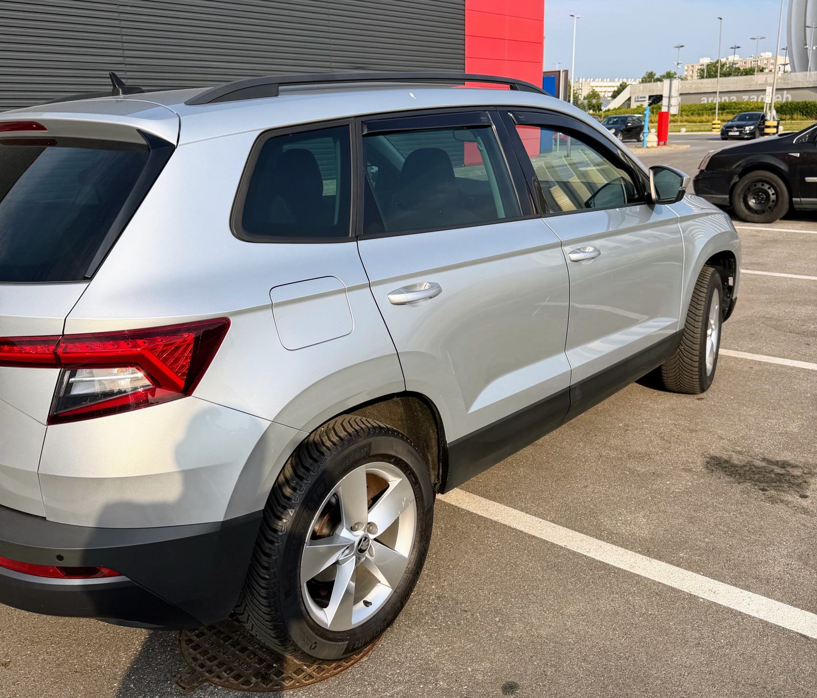 Škoda Karoq 1.6 TDI DSG Style 2021.godište HR vozilo,uredno održavano, fotografija 2