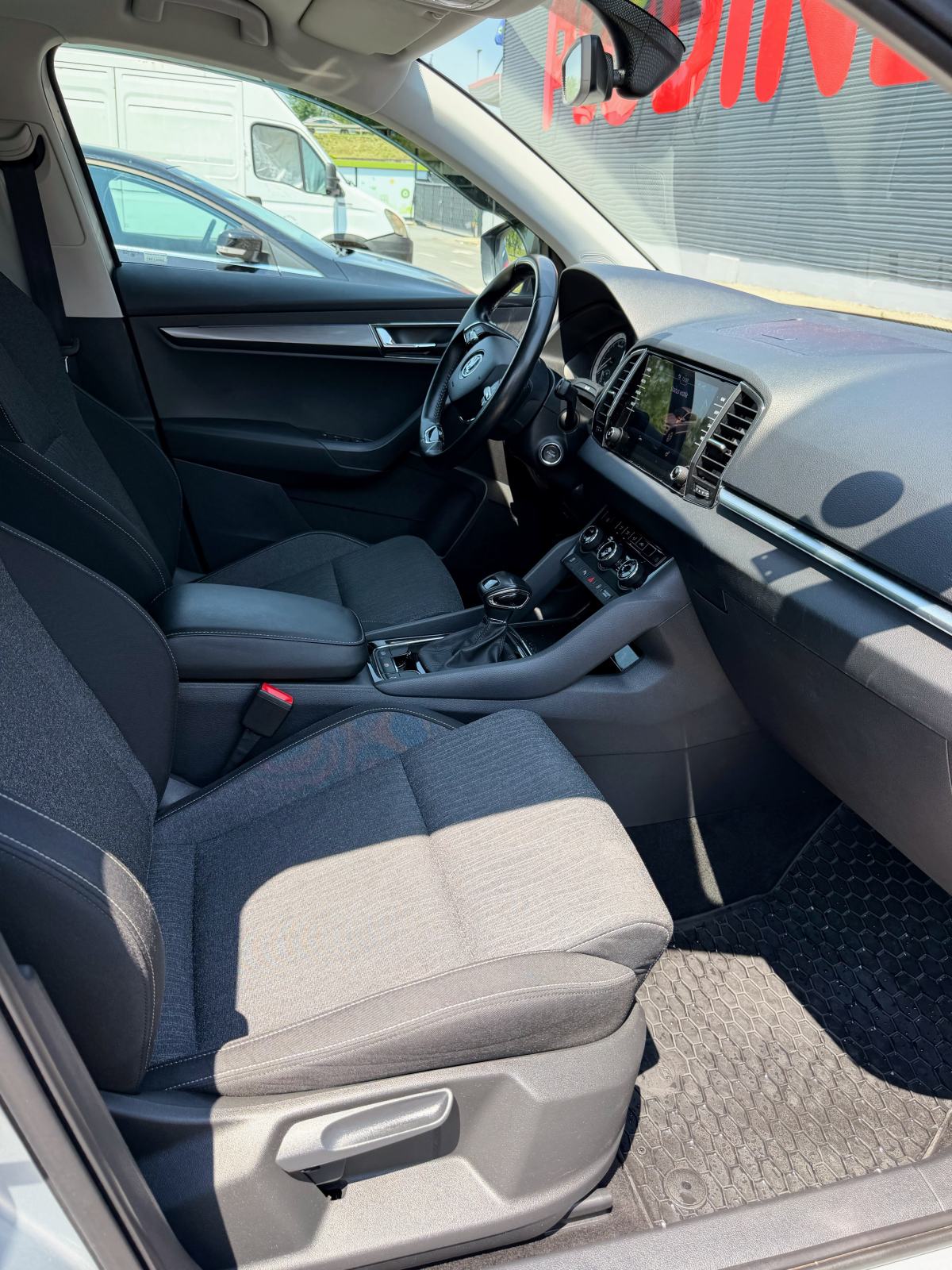 Škoda Karoq 1.6 TDI DSG Style 2021.godište HR vozilo,uredno održavano, fotografija 6