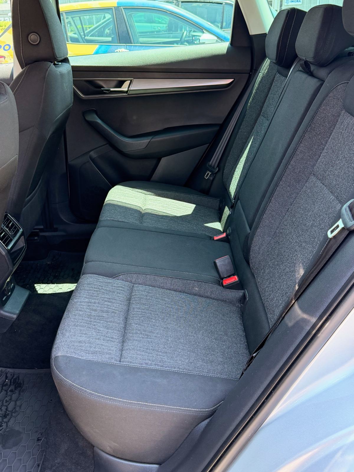 Škoda Karoq 1.6 TDI DSG Style 2021.godište HR vozilo,uredno održavano, fotografija 7