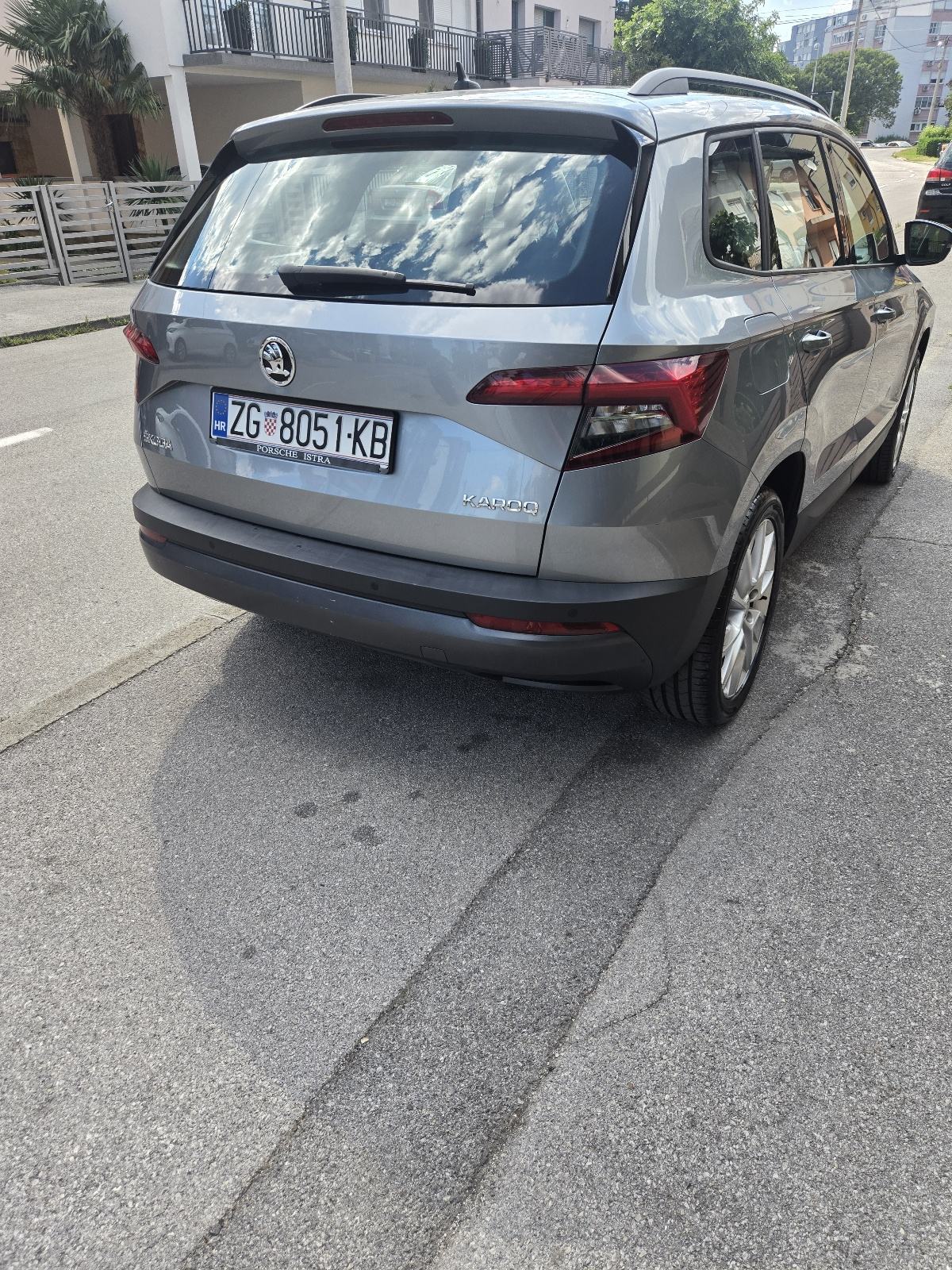 Škoda Karoq 1,6 DSG 1god.reg, fotografija 3
