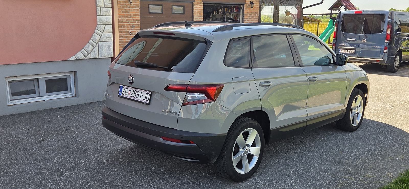 Škoda Karoq 1,6, fotografija 5
