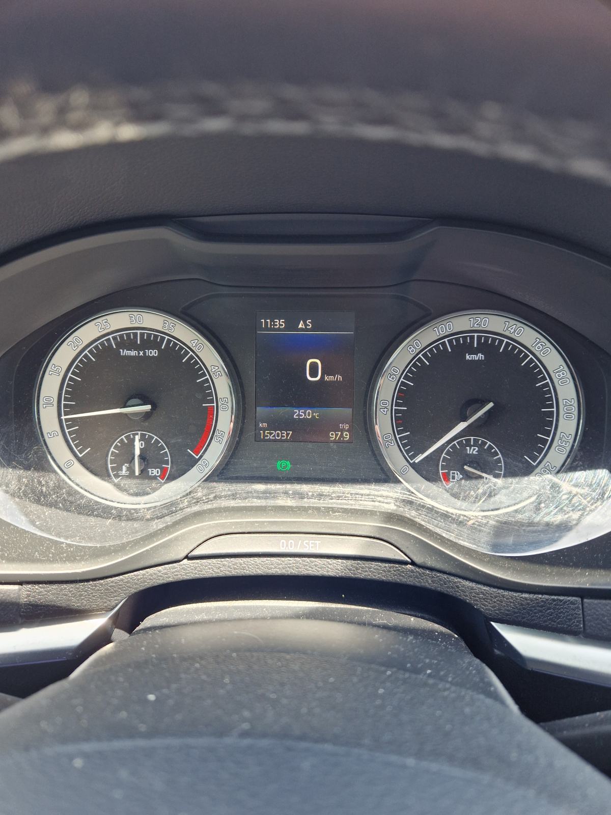Škoda Karoq 1,6, fotografija 3