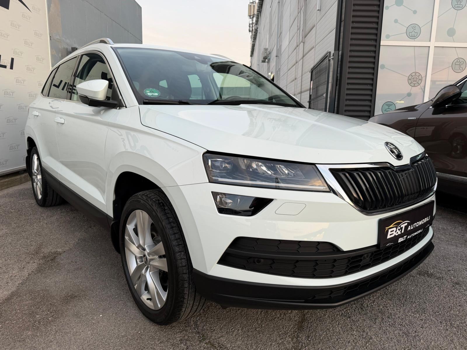 Škoda Karoq 1,6 TDI DSG/FULL LED/NAVI-KAMERA, fotografija 3