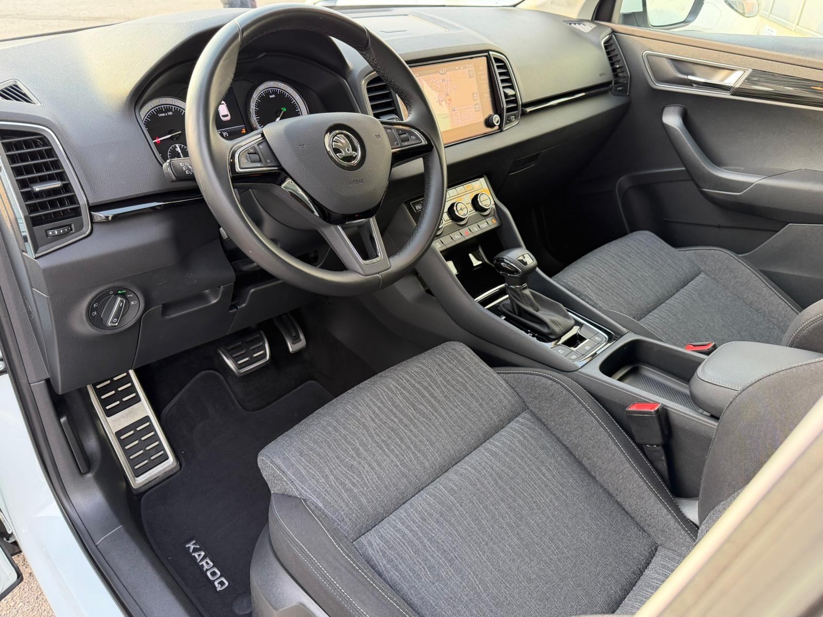 Škoda Karoq 1,6 TDI DSG/FULL LED/NAVI-KAMERA, fotografija 13