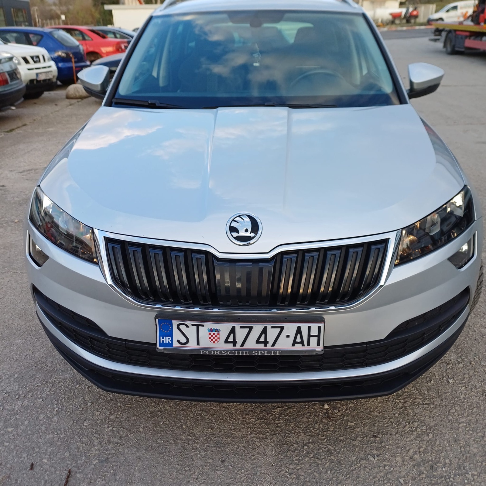 Škoda Karoq 1,6 TDI EDITION PLUS samo 101954km, pogled izvana - slika 1