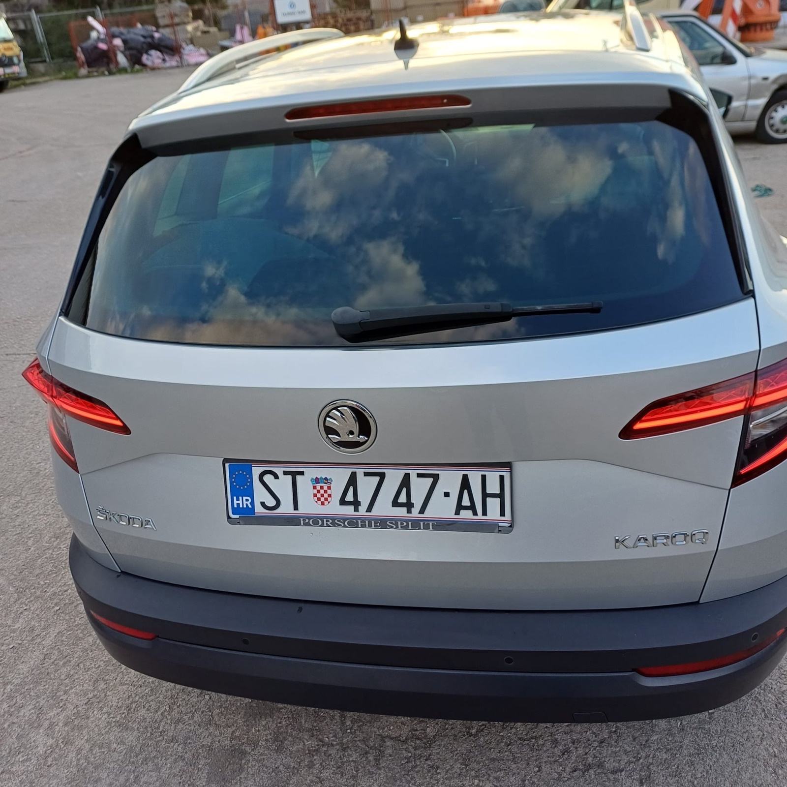 Škoda Karoq 1,6 TDI EDITION PLUS samo 101954km, fotografija 14