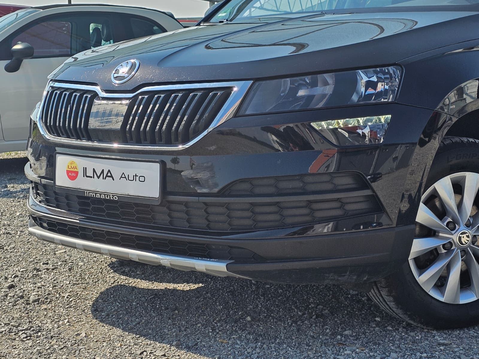 SKODA KAROQ 1.6 TDI-oštećeno vozilo, fotografija 5