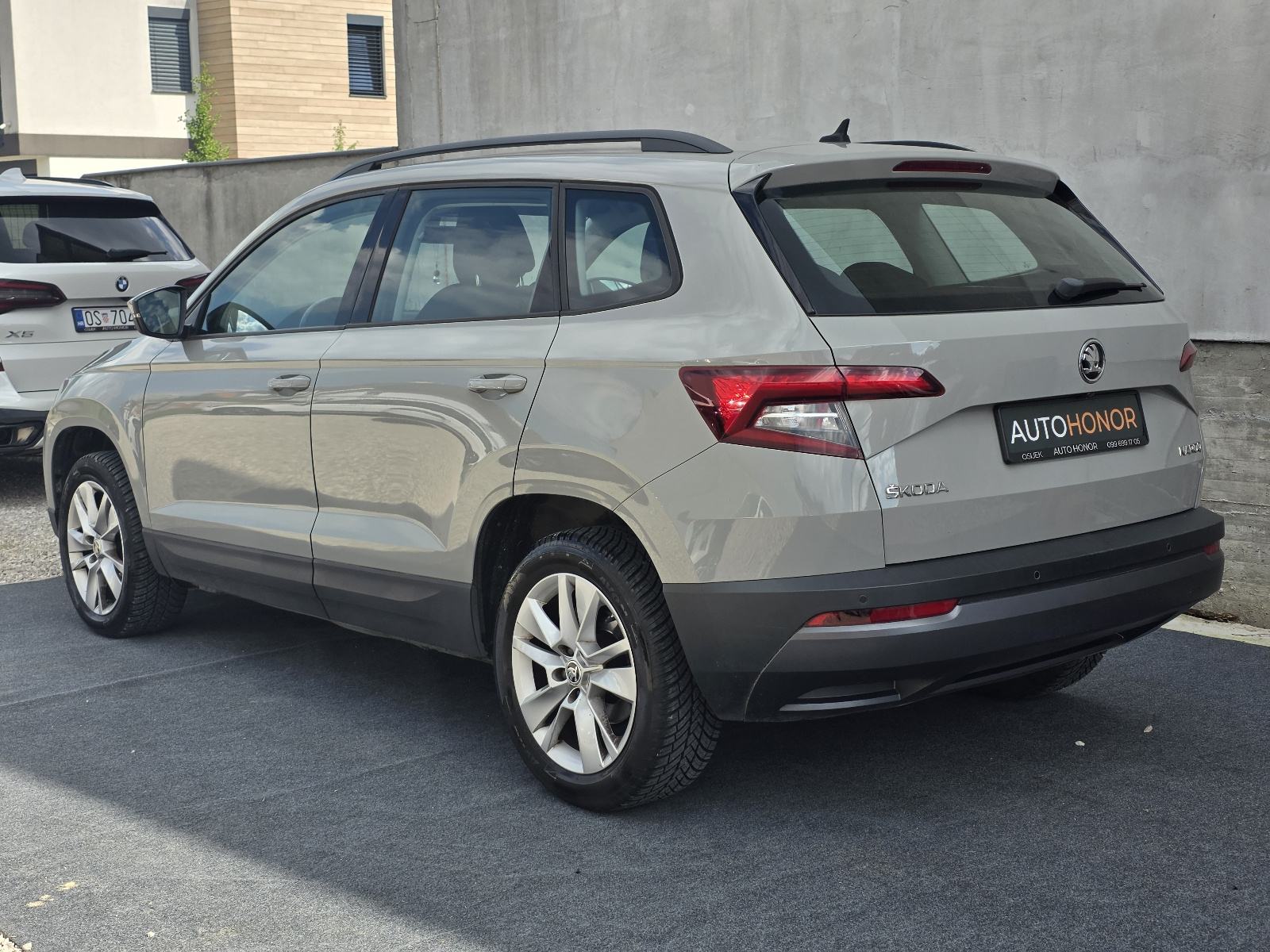 Škoda Karoq 1,6 TDI Servisna LED Kamera Navigacija Jamstvo 12 mj, fotografija 7