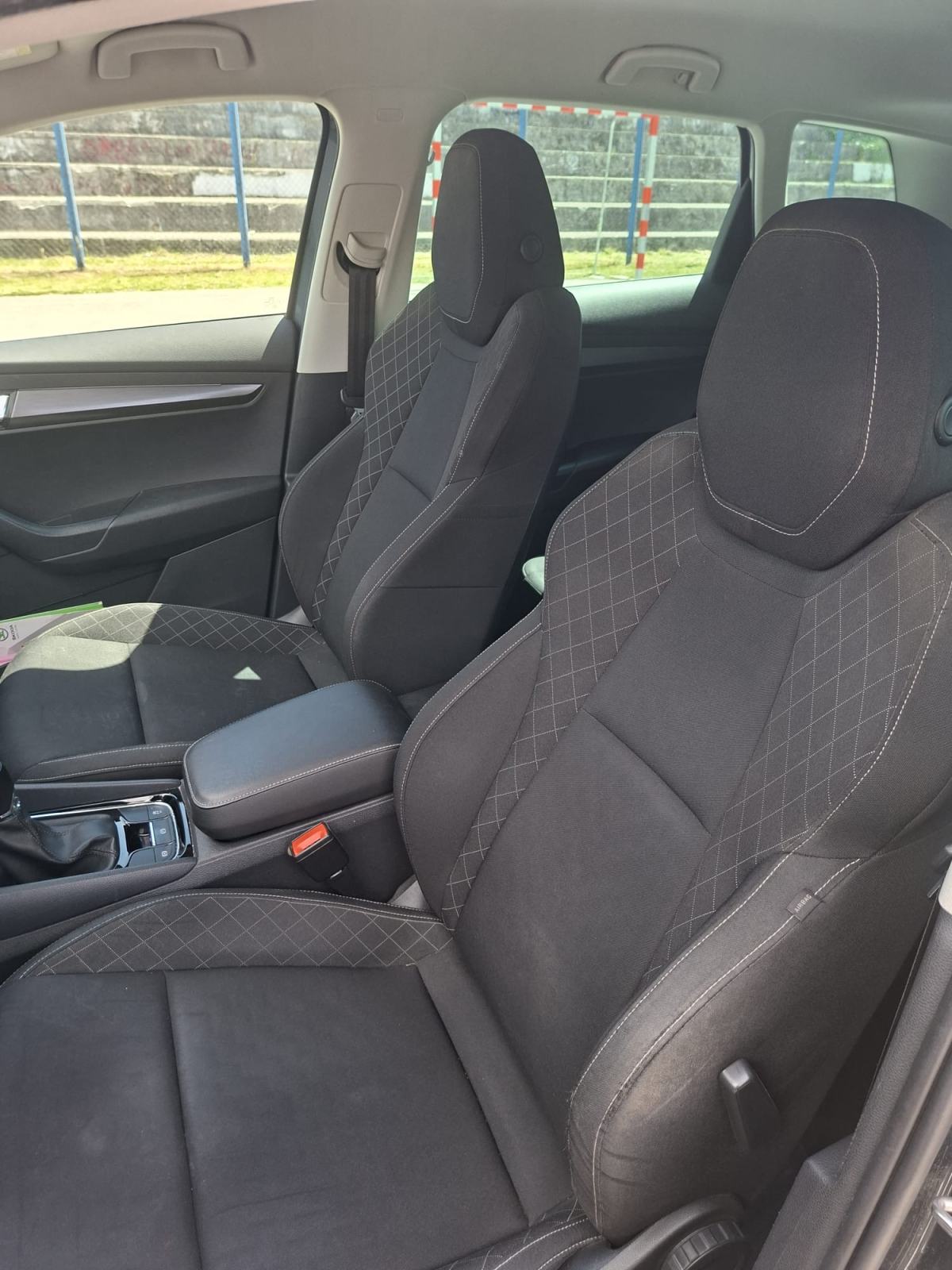 Škoda Karoq 1.6 tdi - Prvi vlasnik, fotografija 9