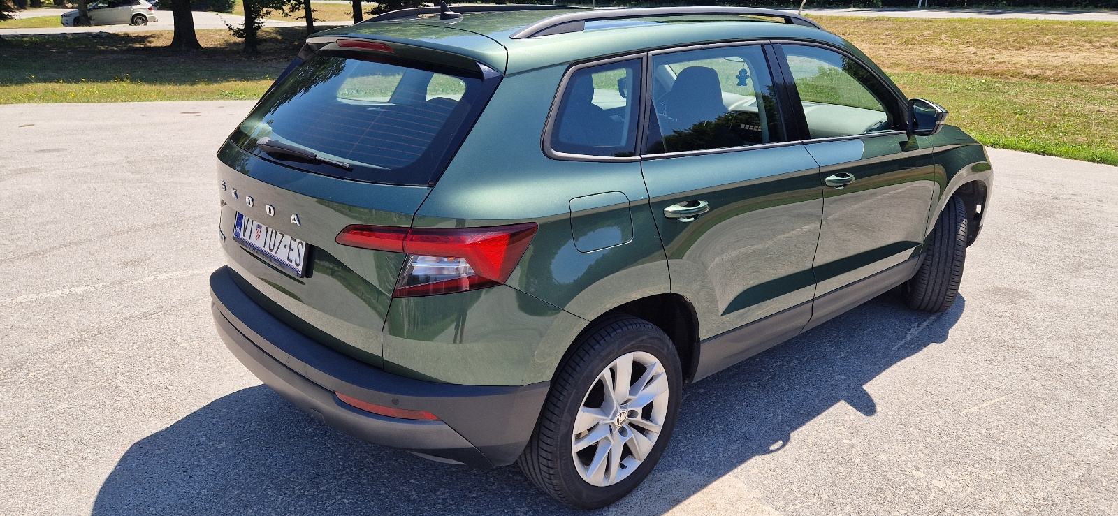 Škoda Karoq 1,6 tdi, fotografija 5