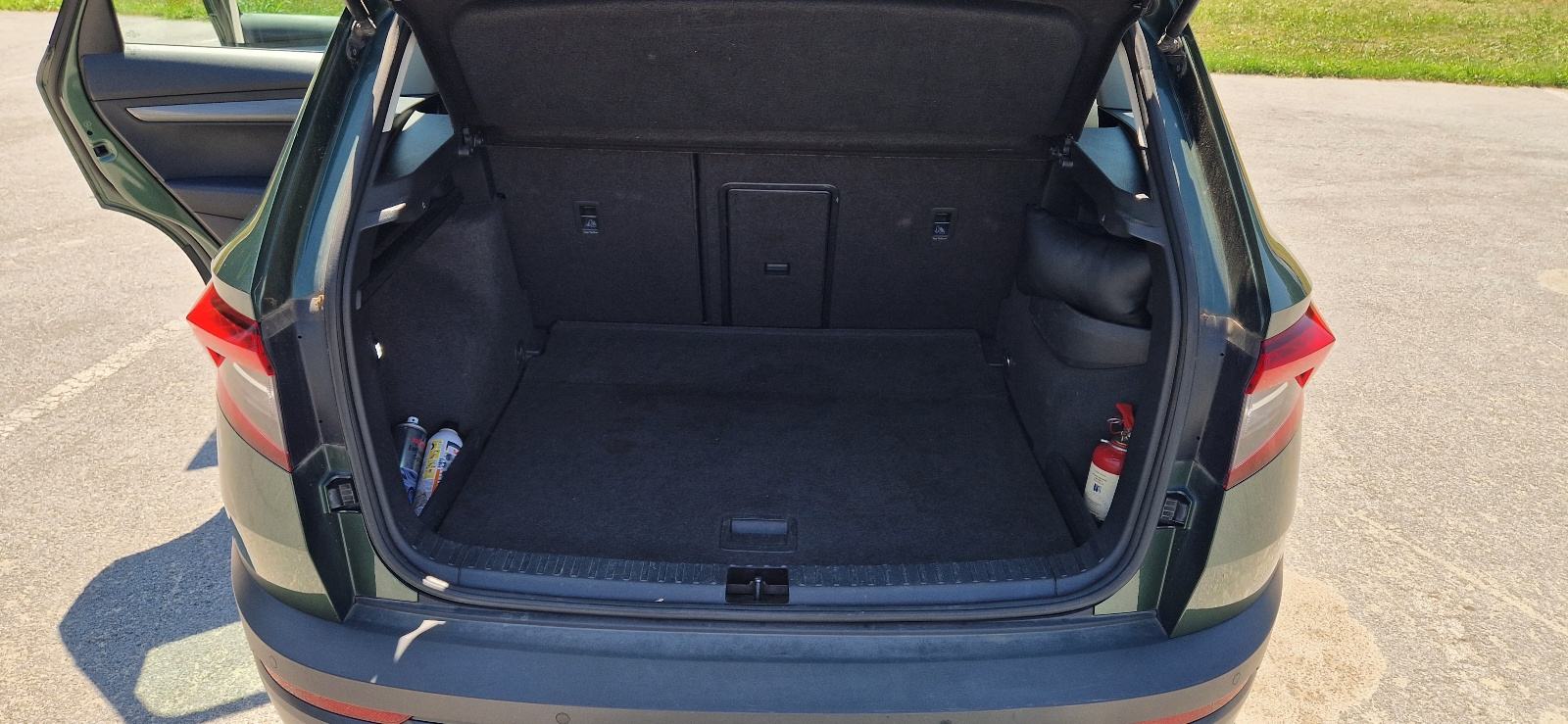 Škoda Karoq 1,6 tdi, fotografija 16