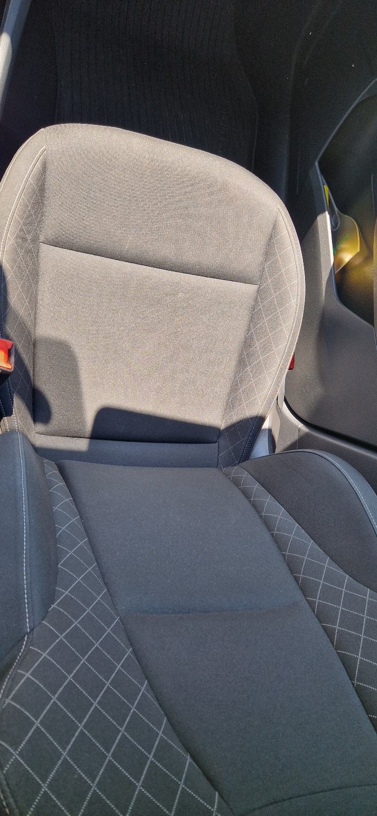 Škoda Karoq 1,6 tdi, fotografija 11