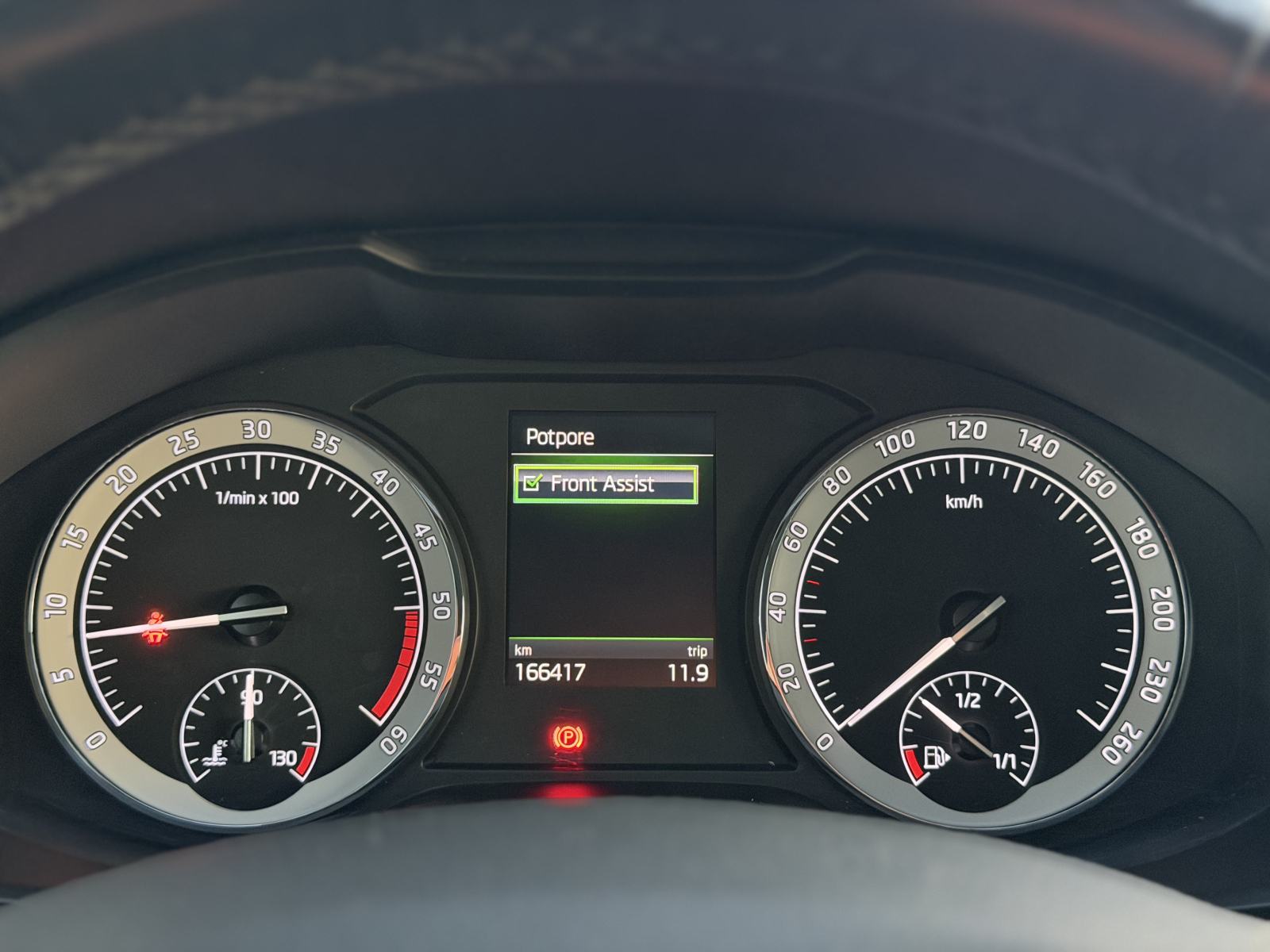 Škoda Karoq 1,6 TDI DSG/STYLE/XENON/LED/ACC/NAVI/KAMERA, fotografija 16