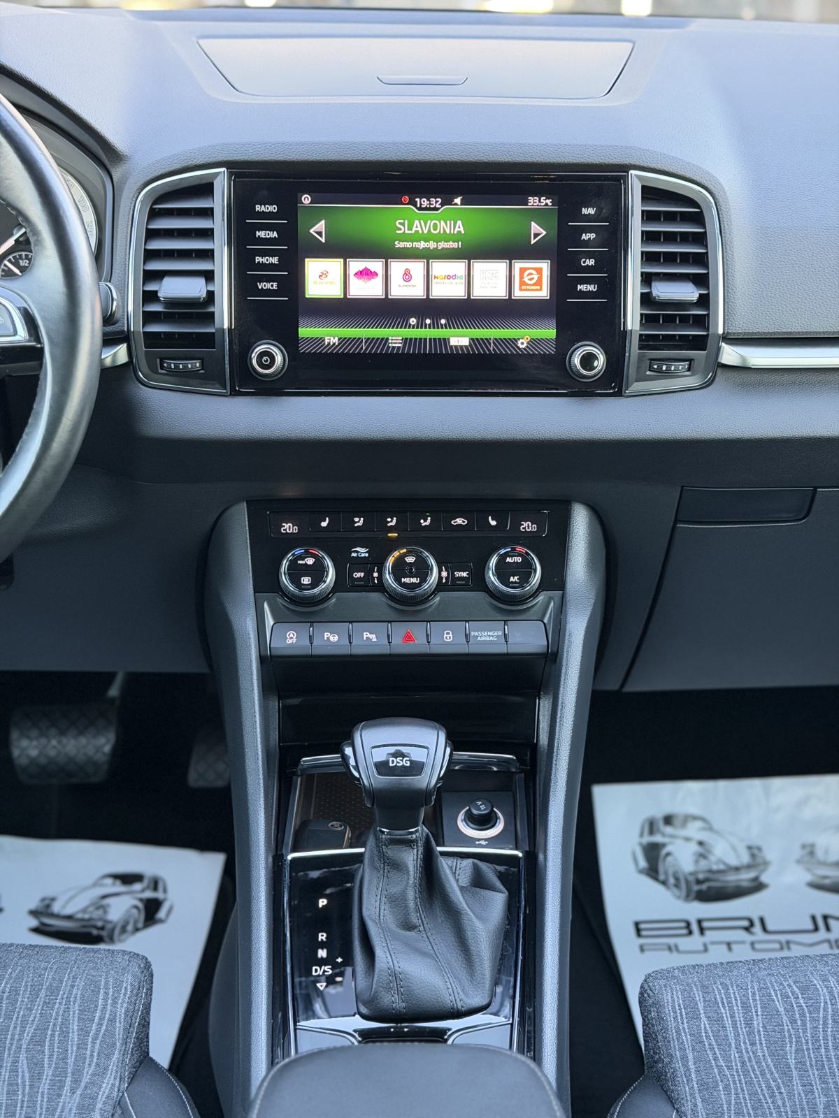 Škoda Karoq 1,6 TDI DSG/STYLE/XENON/LED/ACC/NAVI/KAMERA, fotografija 13