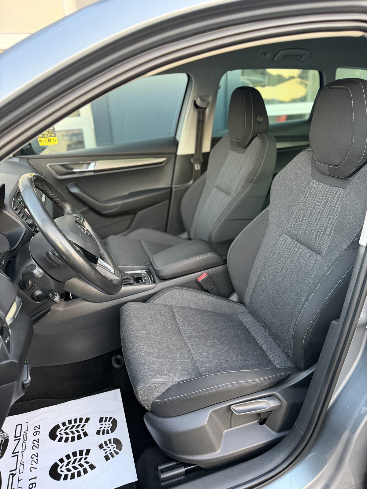 Škoda Karoq 1,6 TDI DSG/STYLE/XENON/LED/ACC/NAVI/KAMERA, fotografija 9