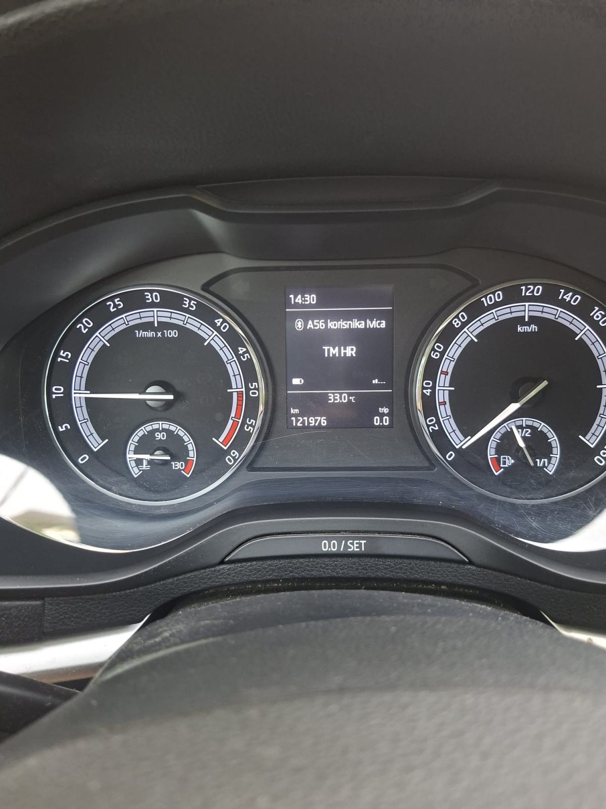 Škoda Karoq 1.6 tdi - Prvi vlasnik, fotografija 11