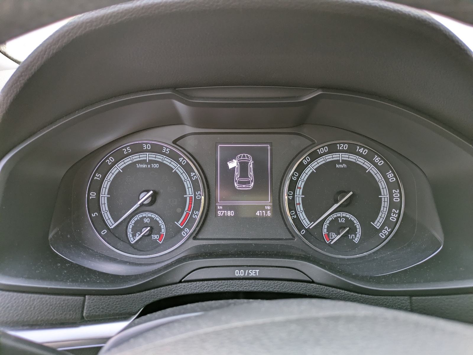 Škoda Karoq 1,6 TDI, fotografija 7