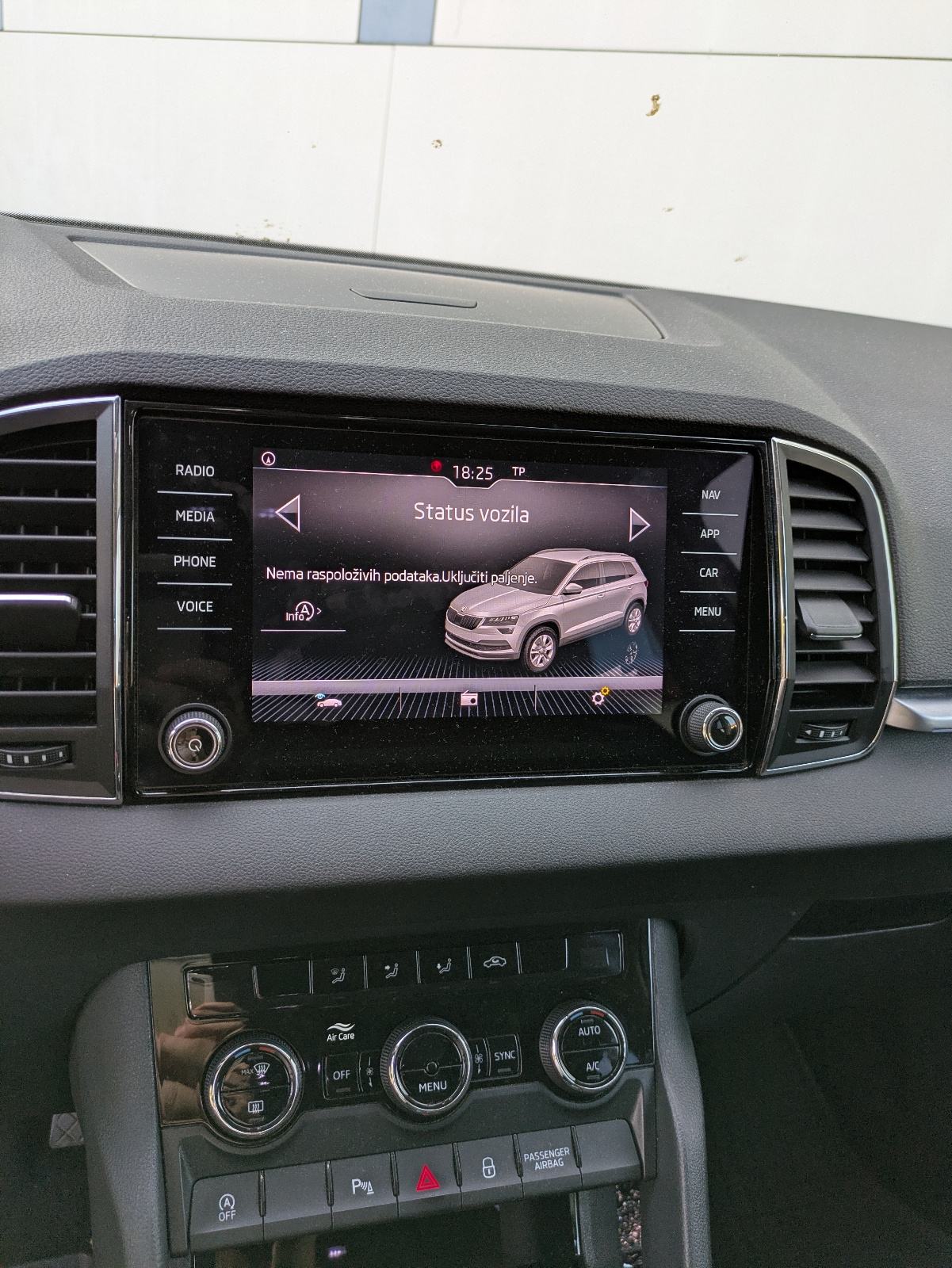 Škoda Karoq 1,6 TDI, fotografija 9